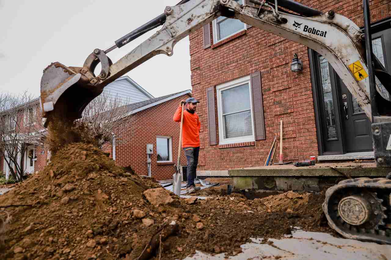 aquatech waterproofing plate compactor trench 01